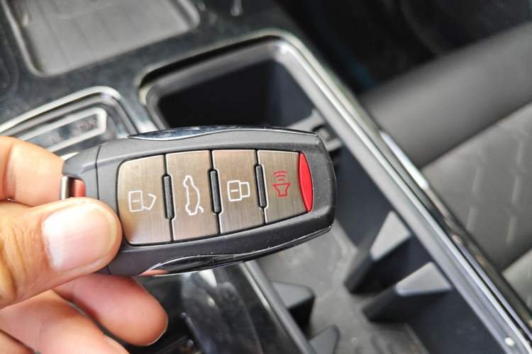 Used Haval DARGO 2021 1.5T DCT Two-Wheel Drive Border Collie Edition Vehicle Key