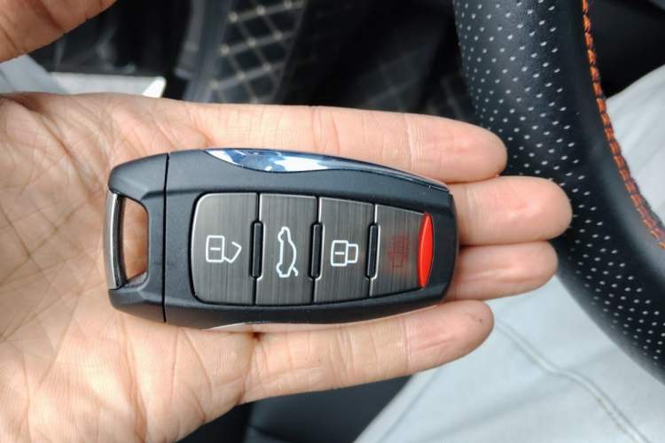 Used Haval DARGO 2021 Revised Version 1.5T DCT Two-Wheel Drive "Mǎquǎn" Edition Vehicle Key
