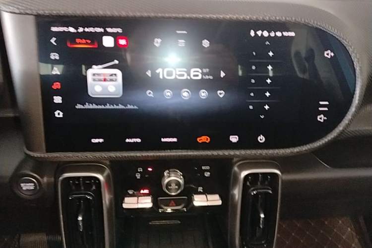 Used Haval DARGO 2021 1.5T DCT Two-Wheel Drive "Mǎquǎn" Edition Audio And AC Panel