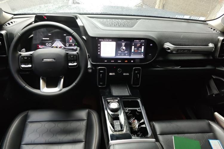 Used Haval DARGO 2021 1.5T DCT Two-Wheel Drive "Mǎquǎn" Edition Center Console