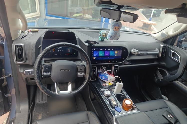Used Haval DARGO 2021 2.0T DCT Two-Wheel Drive Chinese Mastiff Edition Center Console