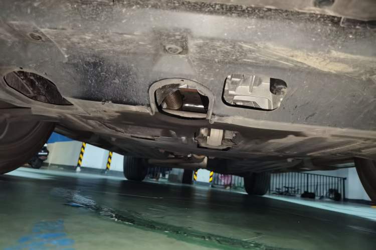 Used Haval DARGO 2021 1.5T DCT Two-Wheel Drive "Mǎquǎn" Edition Chassis Front