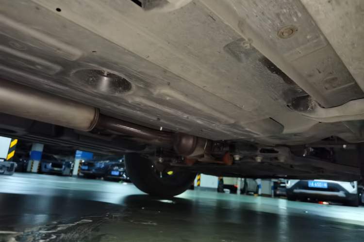 Used Haval DARGO 2021 1.5T DCT Two-Wheel Drive "Mǎquǎn" Edition Chassis Front Right