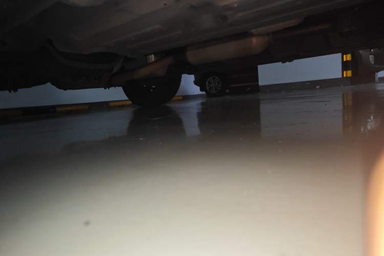 Used Haval DARGO 2021 2.0T DCT All-Wheel-Drive "Hao Tian Quan" Edition Chassis Front Right