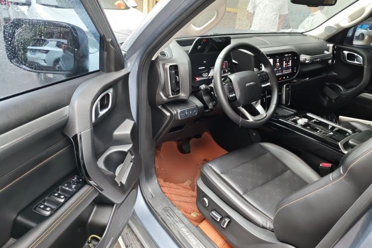 Used Haval DARGO 2021 1.5T DCT Two-Wheel Drive "Mǎquǎn" Edition Driver Seat
