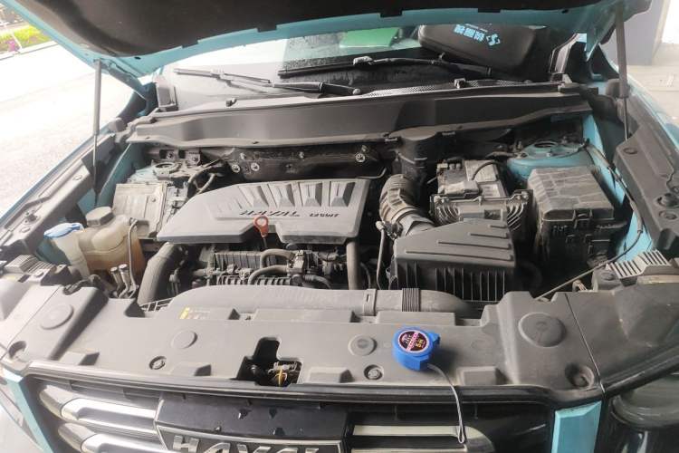 Used Haval DARGO 2021 1.5T DCT Two-Wheel Drive "Mǎquǎn" Edition Engine Bay