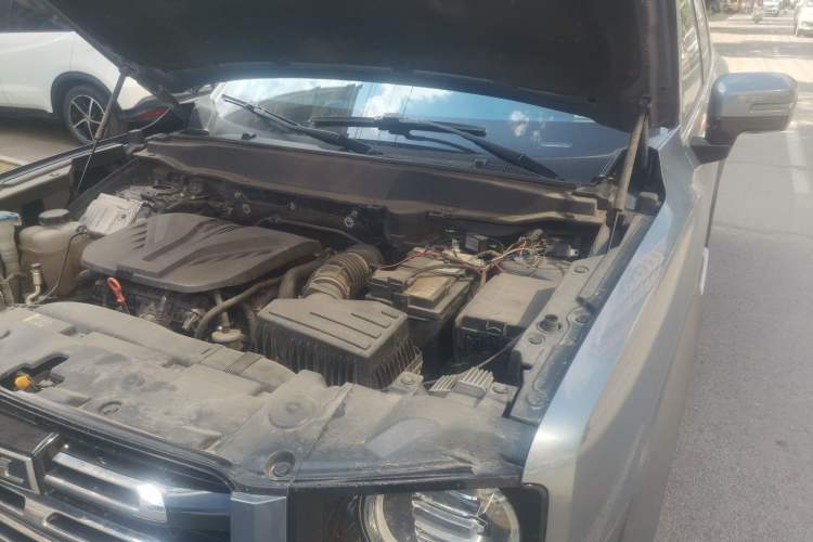 Used Haval DARGO 2021 2.0T DCT All-Wheel-Drive "Hao Tian Quan" Edition Engine Bay Left
