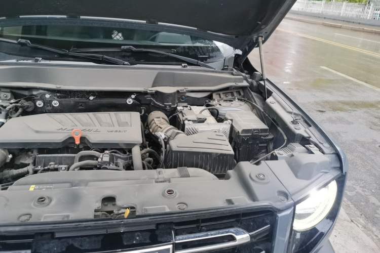 Used Haval DARGO 2021 1.5T DCT Two-Wheel Drive "Mǎquǎn" Edition Engine Bay Left