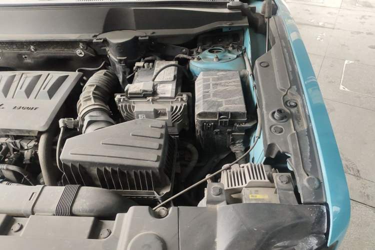 Used Haval DARGO 2021 1.5T DCT Two-Wheel Drive "Mǎquǎn" Edition Engine Bay Left
