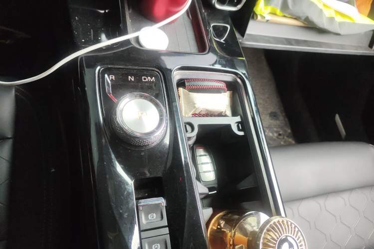 Used Haval DARGO 2021 1.5T DCT Two-Wheel Drive "Mǎquǎn" Edition Gear Lever