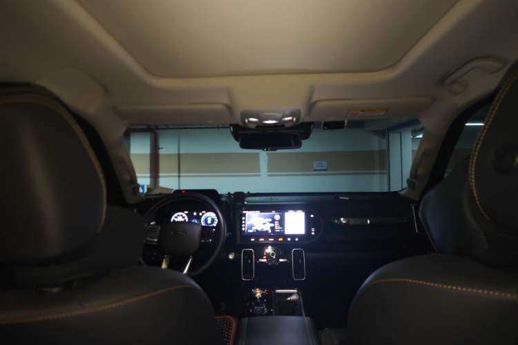 Used Haval DARGO 2021 2.0T DCT All-Wheel-Drive "Hao Tian Quan" Edition Headliner