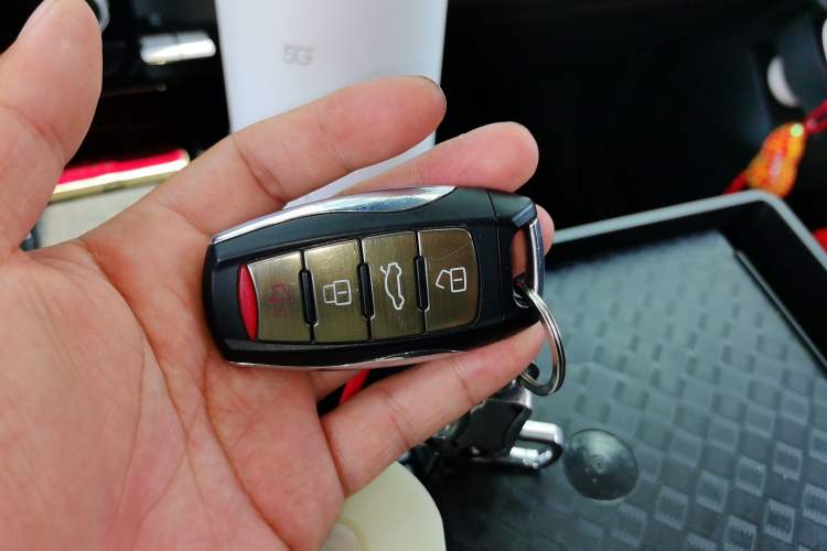 Used Haval DARGO 2021 1.5T DCT Two-Wheel Drive "Mǎquǎn" Edition Interior 1
