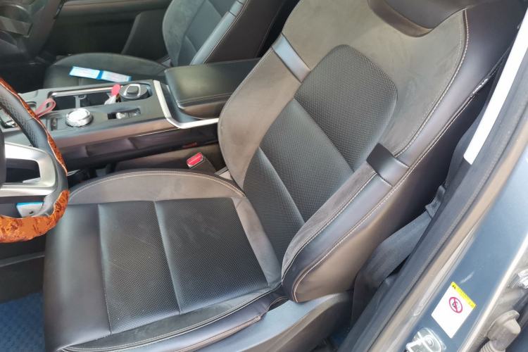 Used Haval DARGO 2021 2.0T DCT All-Wheel-Drive "Hao Tian Quan" Edition Left Front Seat