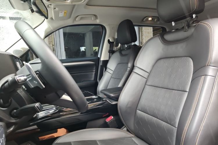 Used Haval DARGO 2021 1.5T DCT Two-Wheel Drive "Mǎquǎn" Edition Left Front Seat