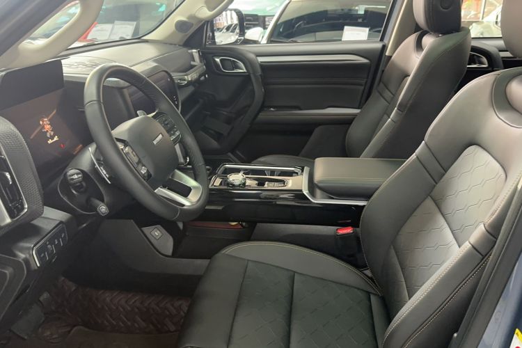 Used Haval DARGO 2021 1.5T DCT Two-Wheel Drive Border Collie Edition Left Front Seat