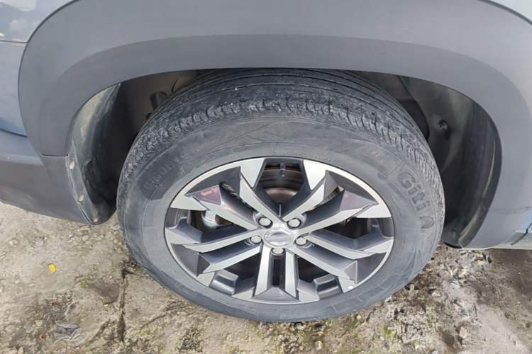 Used Haval DARGO 2021 1.5T DCT Two-Wheel Drive Border Collie - Wangcai Edition Left Front Wheel Hub
