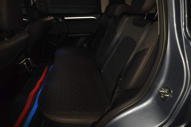 Used Haval DARGO 2021 2.0T DCT All-Wheel-Drive "Hao Tian Quan" Edition Left Rear Seat