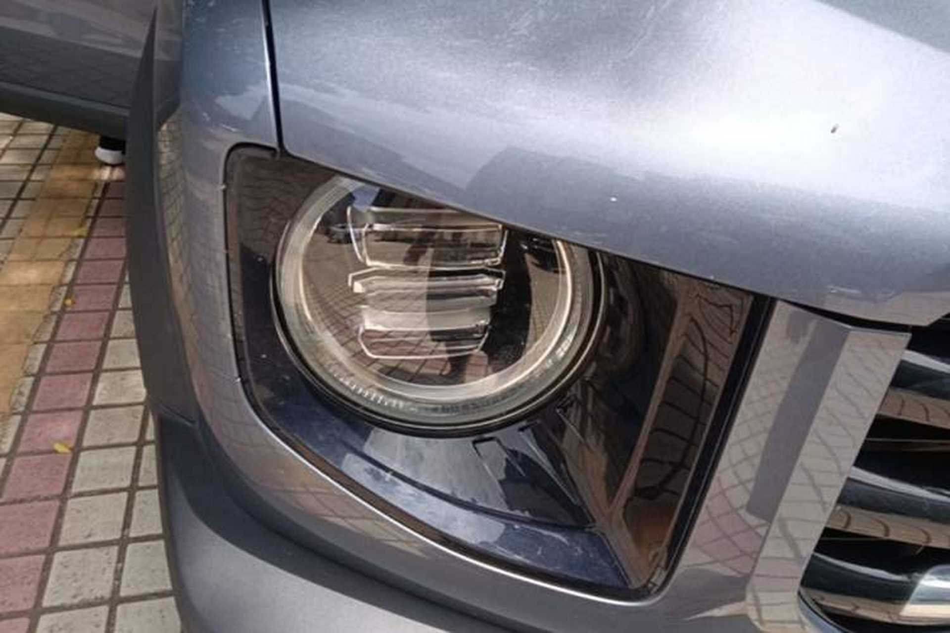 Used Haval DARGO 2021 1.5T DCT Two-Wheel Drive Husky Edition Right Front Headlight