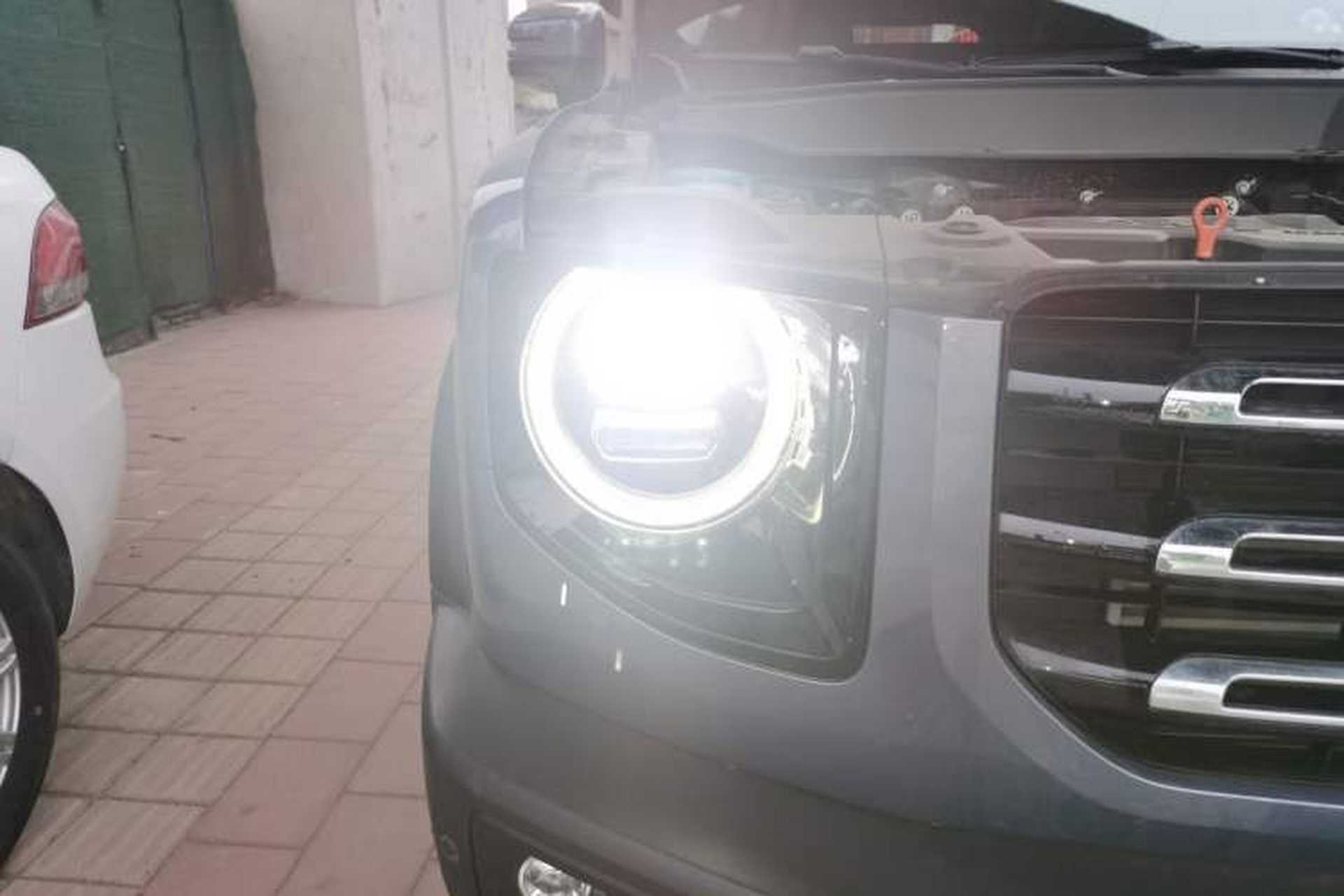 Used Haval DARGO 2021 1.5T DCT Two-Wheel Drive "Mǎquǎn" Edition Right Front Headlight