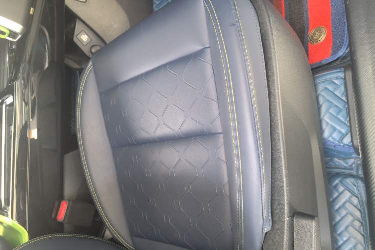 Used Haval DARGO 2021 1.5T DCT Two-Wheel Drive Border Collie Edition Right Front Seat