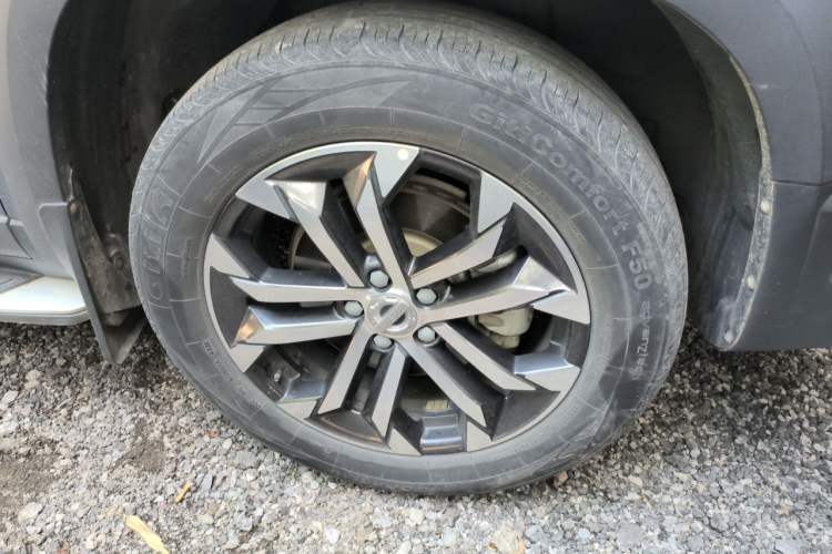 Used Haval DARGO 2021 1.5T DCT Two-Wheel Drive "Mǎquǎn" Edition Right Front Wheel Hub