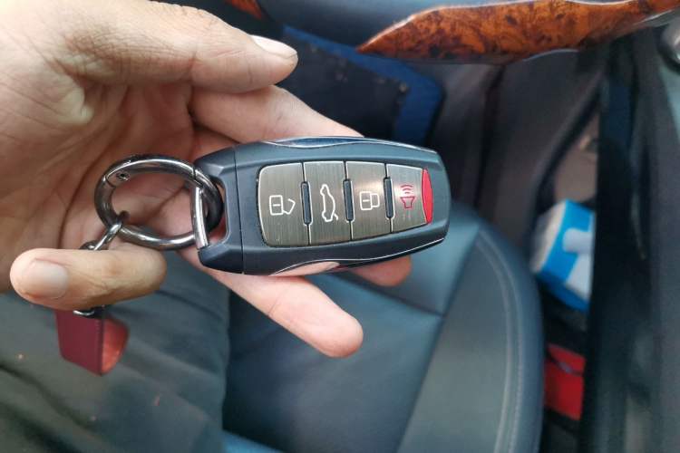 Used Haval DARGO 2021 2.0T DCT All-Wheel-Drive "Hao Tian Quan" Edition Vehicle Key
