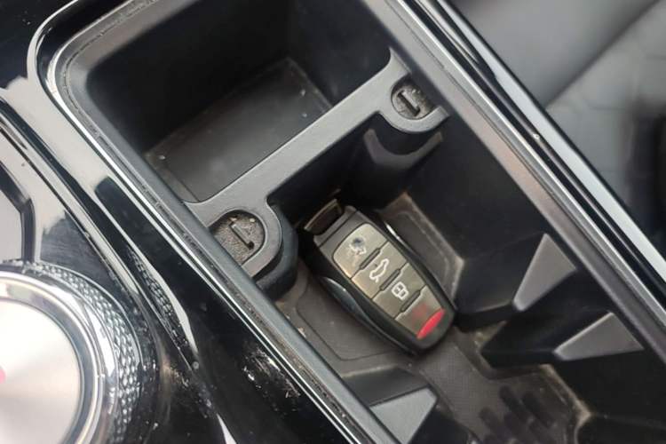 Used Haval DARGO 2021 2.0T DCT Two-Wheel Drive Chinese Mastiff Edition Vehicle Key