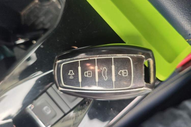 Used Haval DARGO 2021 2.0T DCT Two-Wheel Drive Chinese Mastiff Edition Vehicle Key