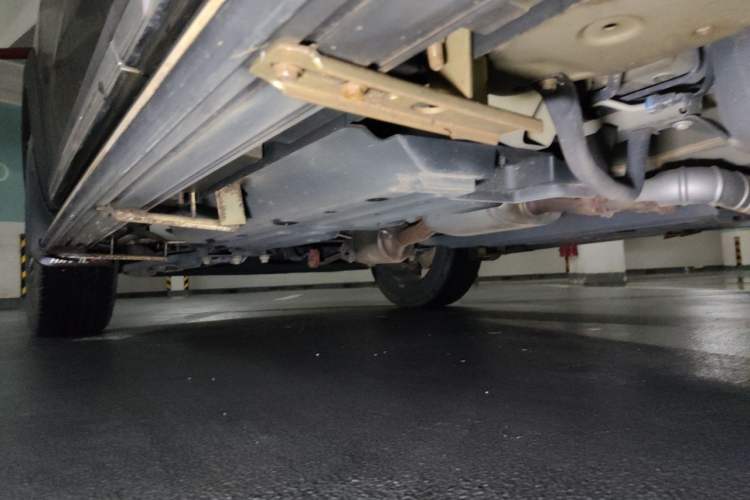 Used Haval DARGO 2021 2.0T DCT Two-Wheel Drive Chinese Mastiff Edition Chassis Rear Left