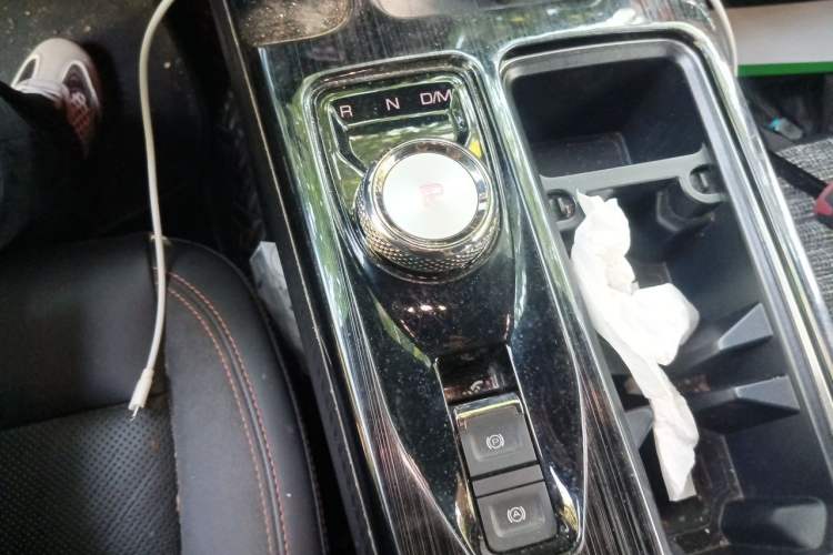 Used Haval DARGO 2021 2.0T DCT All-Wheel-Drive "Hao Tian Quan" Edition Gear Lever