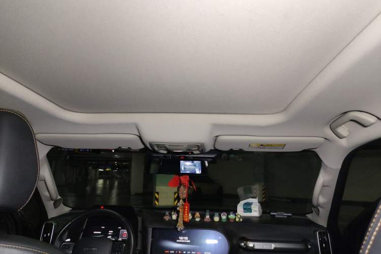 Used Haval DARGO 2021 2.0T DCT Two-Wheel Drive Chinese Mastiff Edition Headliner