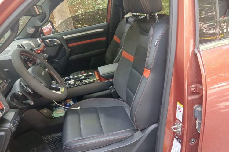 Used Haval DARGO 2021 2.0T DCT All-Wheel-Drive "Hao Tian Quan" Edition Left Front Seat