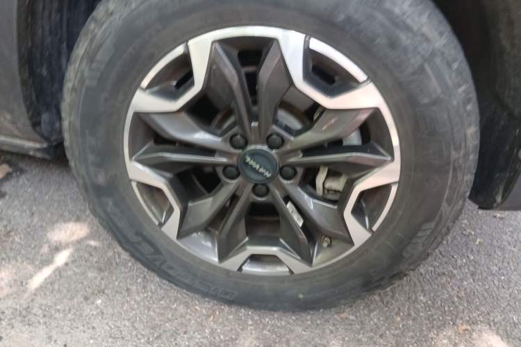 Used Haval DARGO 2021 2.0T DCT All-Wheel-Drive "Hao Tian Quan" Edition Right Front Wheel Hub