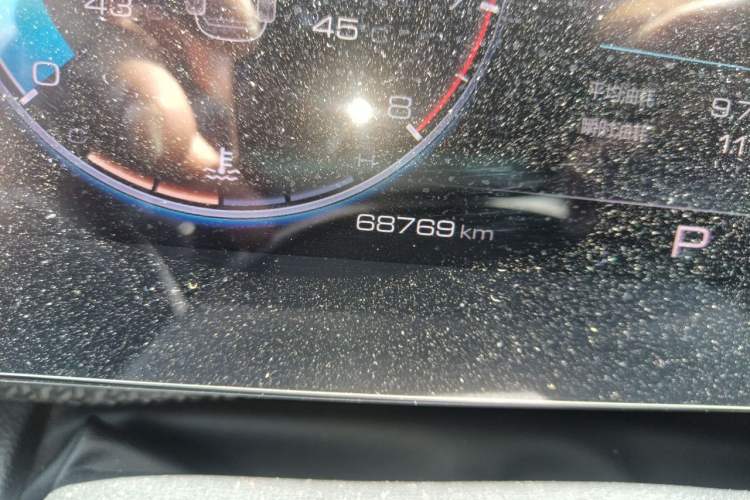 Used Haval DARGO 2021 2.0T DCT Two-Wheel Drive Chinese Mastiff Edition Odometer Close Up