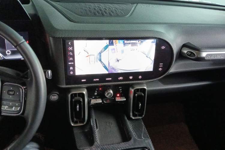 Used Haval DARGO 2021 2.0T DCT 4x4 Chinese Rural Dog Edition Audio And AC Panel