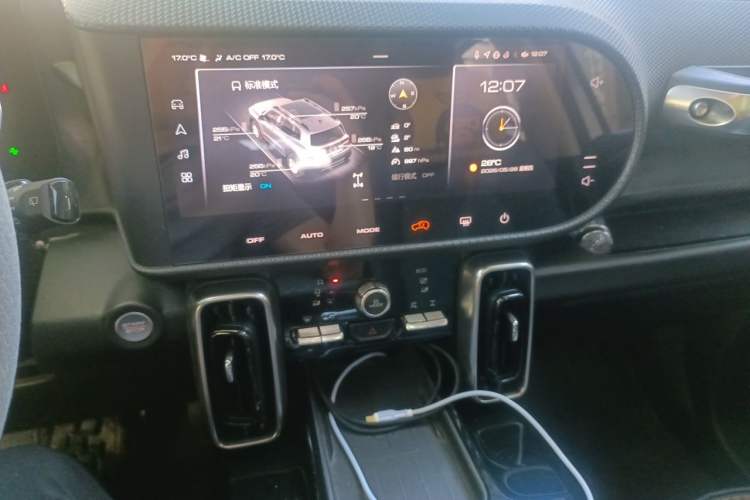 Used Haval DARGO 2021 2.0T DCT 4x4 Chinese Rural Dog Edition Audio And AC Panel