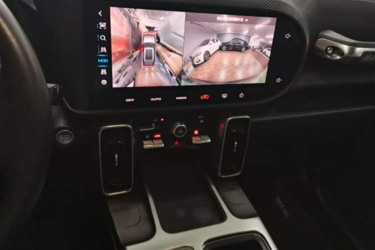 Used Haval DARGO 2021 1.5T DCT Two-Wheel Drive Labrador Edition Audio And AC Panel