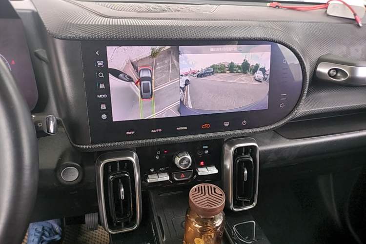 Used Haval DARGO 2021 1.5T DCT Two-Wheel Drive Border Collie - Wangcai Edition Audio And AC Panel