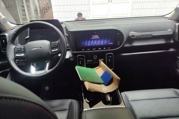 Used Haval DARGO 2021 1.5T DCT Two-Wheel Drive Border Collie - Wangcai Edition Center Console