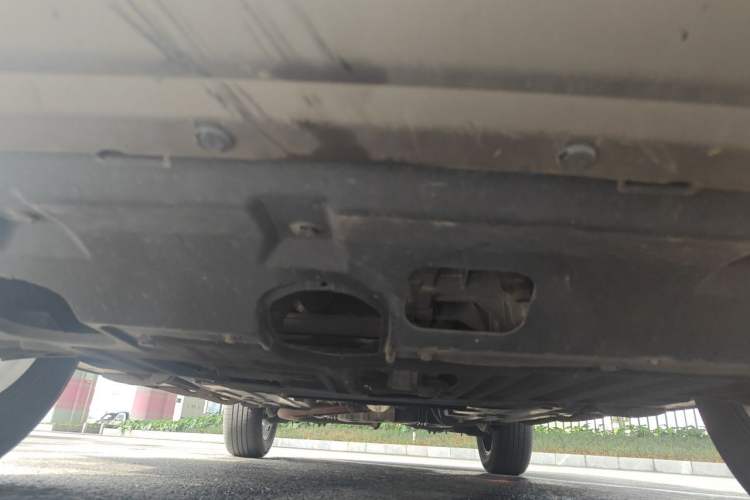 Used Haval DARGO 2021 1.5T DCT Two-Wheel Drive "Mǎquǎn" Edition Chassis Front