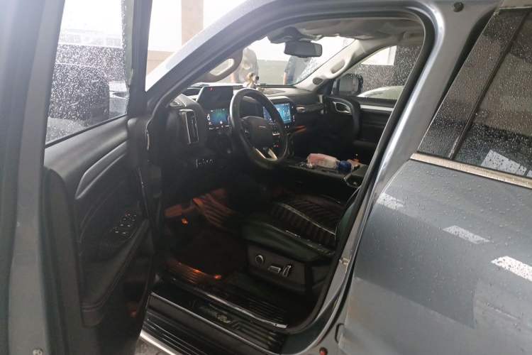 Used Haval DARGO 2021 1.5T DCT Two-Wheel Drive "Mǎquǎn" Edition Driver Seat