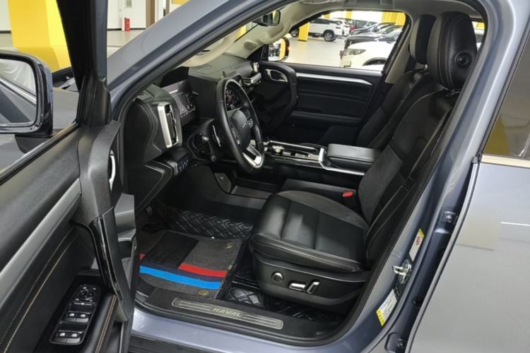 Used Haval DARGO 2021 Revised Version 2.0T DCT Four-Wheel Drive "Hao Tian Que" Edition Driver Seat