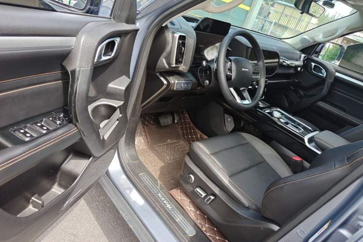 Used Haval DARGO 2021 1.5T DCT Two-Wheel Drive Border Collie Edition Driver Seat