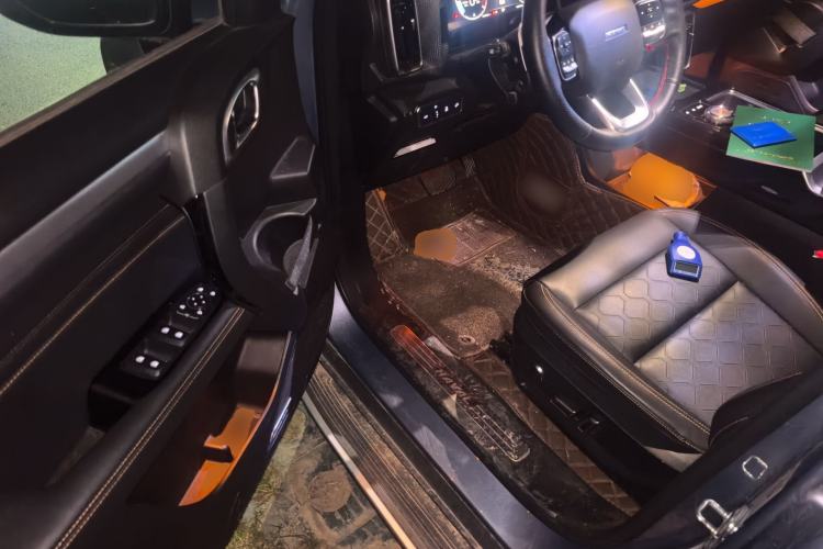 Used Haval DARGO 2021 Revised Version 1.5T DCT Two-Wheel Drive "Mǎquǎn" Edition Driver Seat