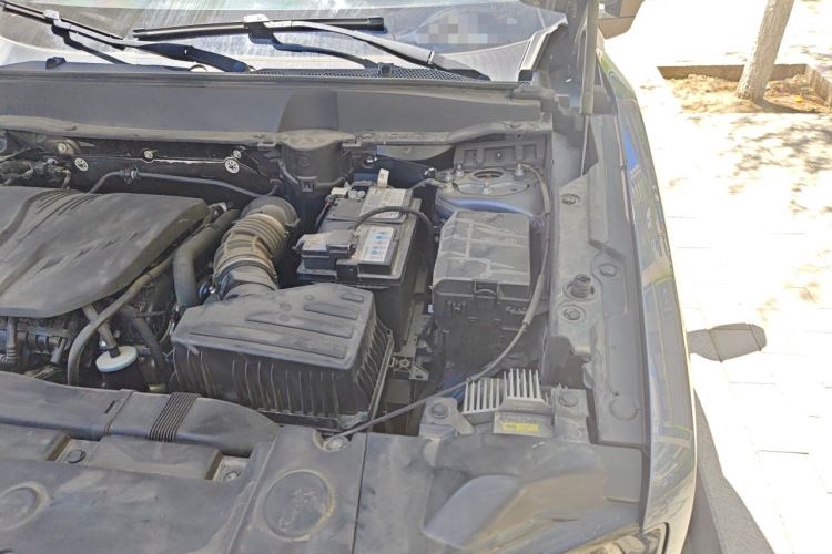 Used Haval DARGO 2021 2.0T DCT 4x4 Chinese Rural Dog Edition Engine Bay Left