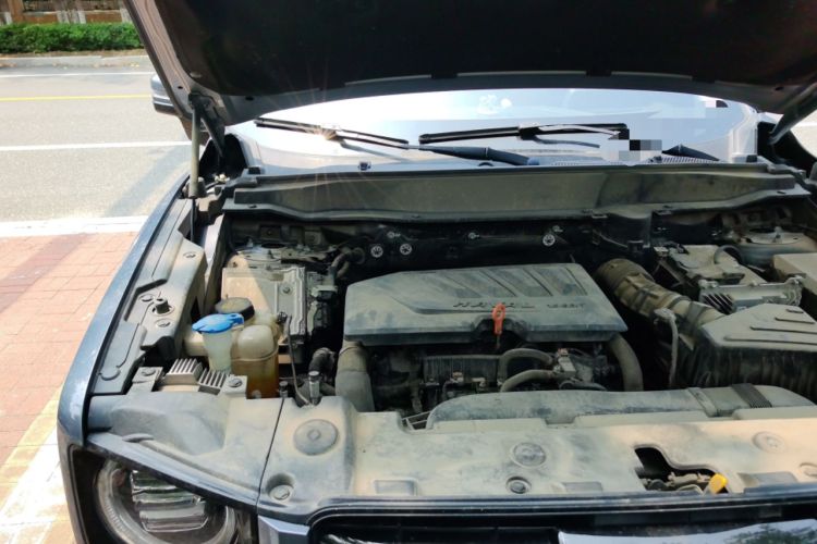 Used Haval DARGO 2021 1.5T DCT Two-Wheel Drive "Mǎquǎn" Edition Engine Bay Right
