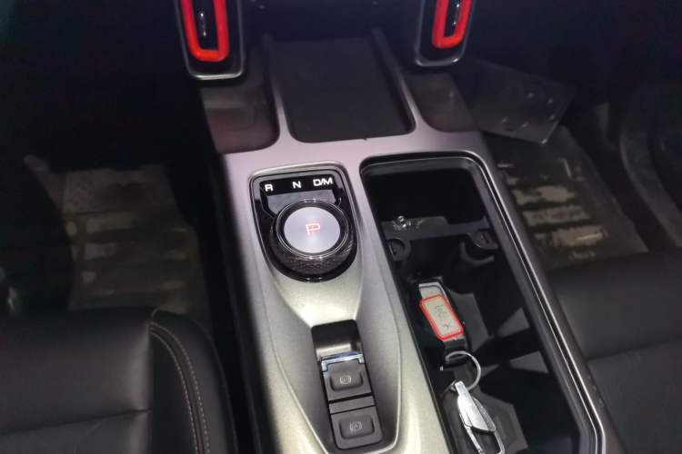 Used Haval DARGO 2021 1.5T DCT Two-Wheel Drive Husky Edition Gear Lever