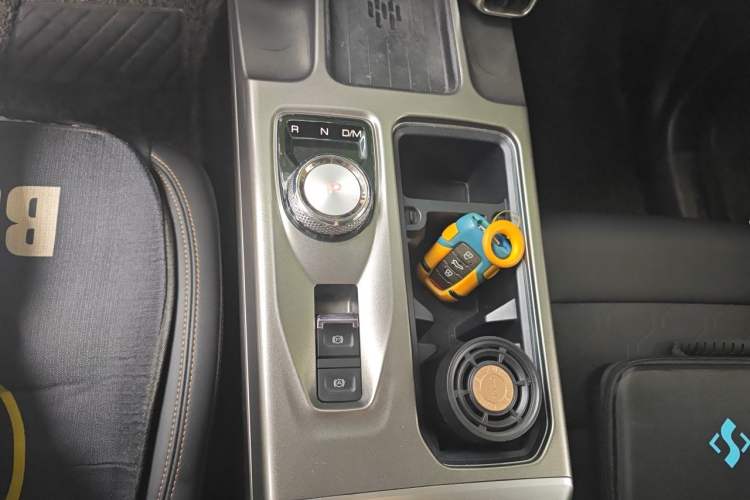 Used Haval DARGO 2021 1.5T DCT Two-Wheel Drive Labrador Edition Gear Lever