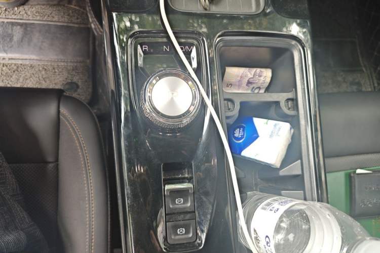 Used Haval DARGO 2021 2.0T DCT All-Wheel-Drive "Hao Tian Quan" Edition Gear Lever