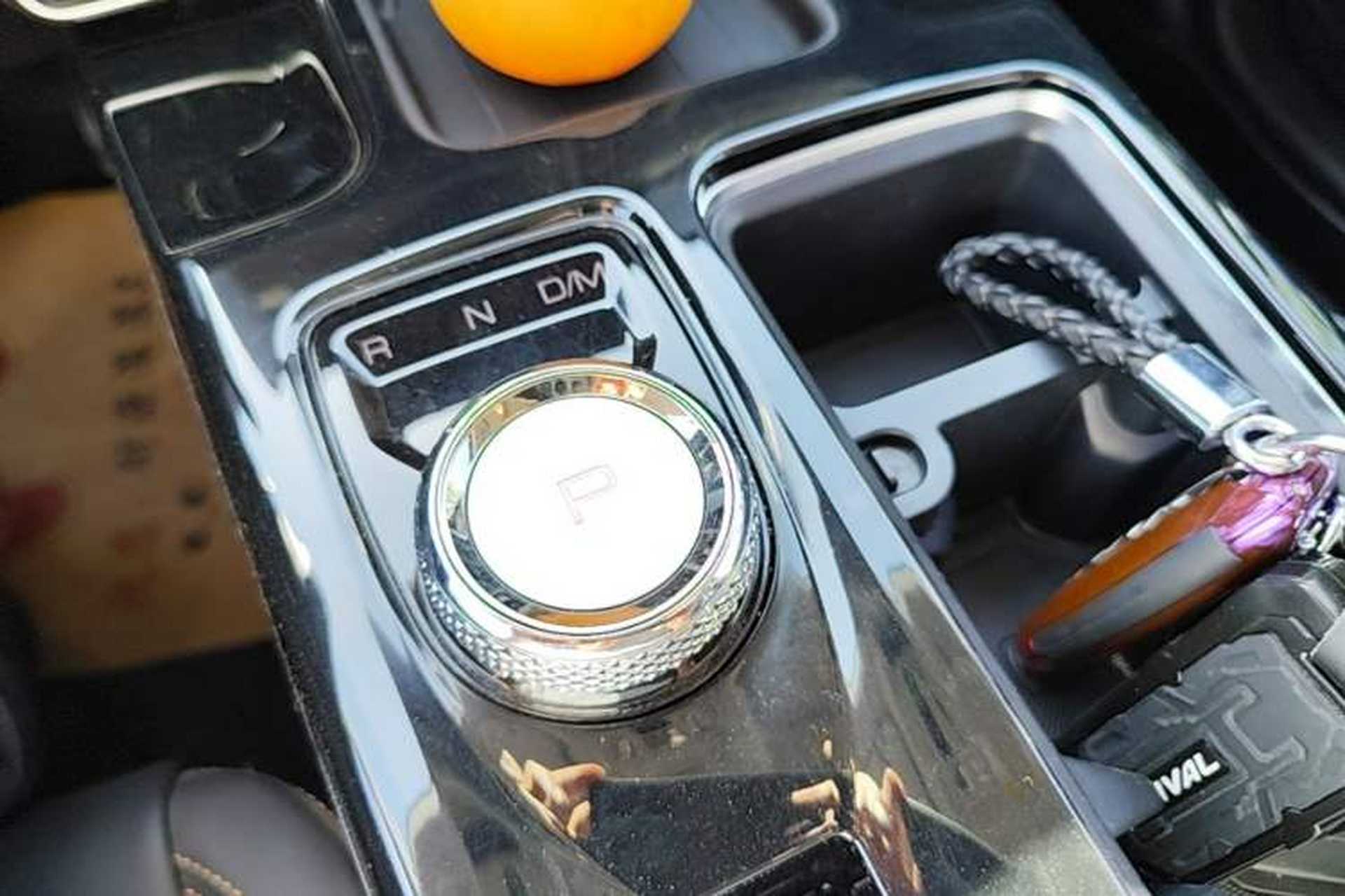 Used Haval DARGO 2021 2.0T DCT Two-Wheel Drive Chinese Mastiff Edition Gear Lever